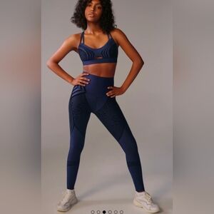 NWT Savage x Fenty Special FX Leggings Ocean Cavern Blue size M